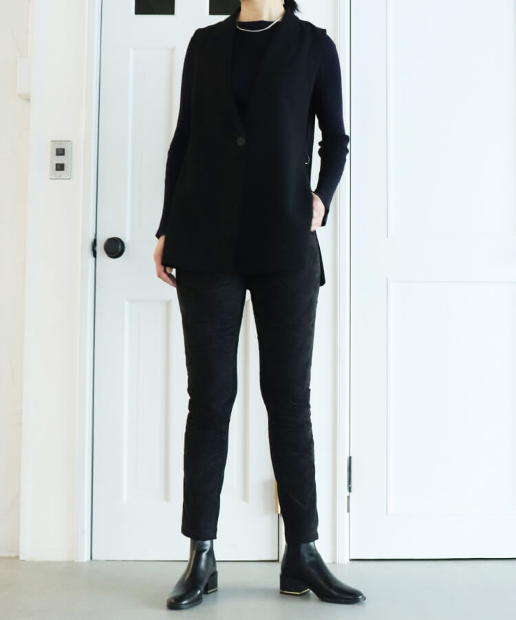 モデル身長：174cm 、着用サイズ：Ｍサイズ、着用カラー:ブラック