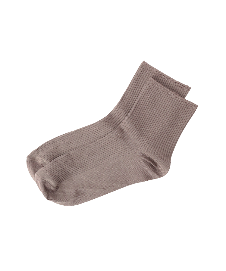 サンドベージュ