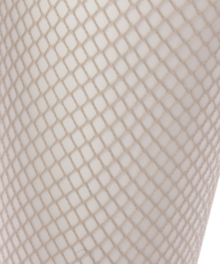 サンドベージュ