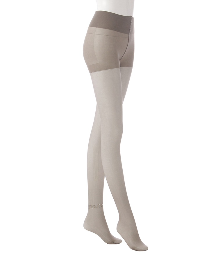 サンドベージュ