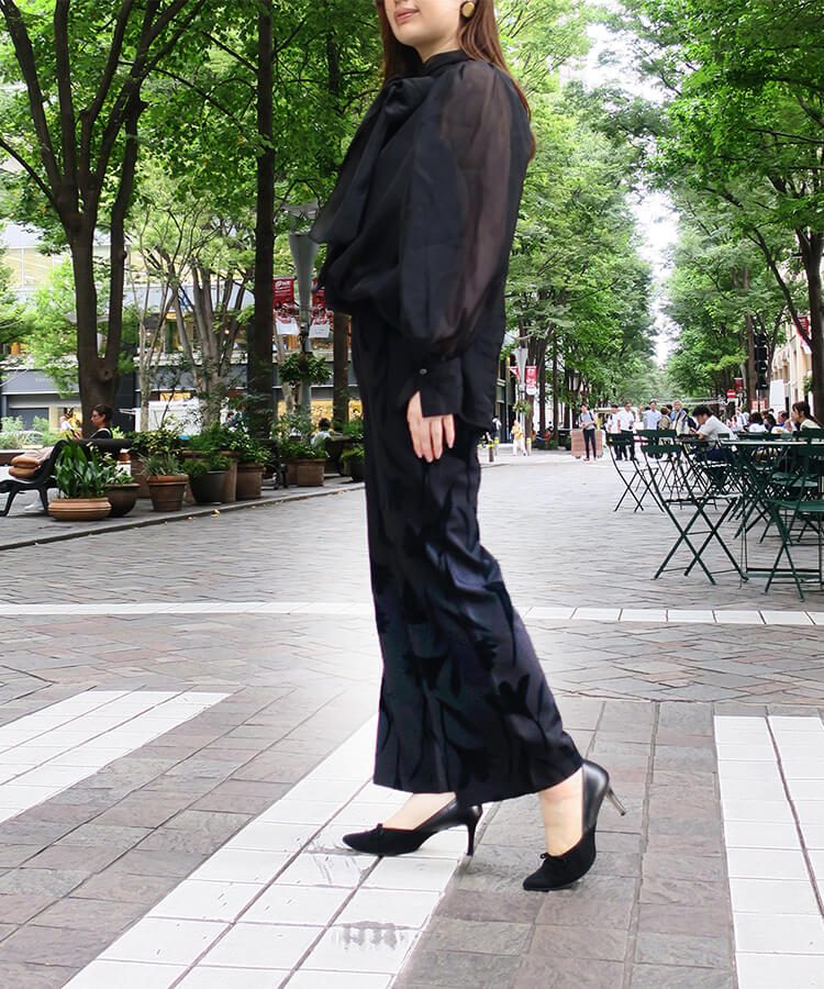 モデル着用：167cm　ブラック