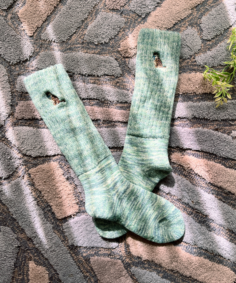 ターコイズグリーン