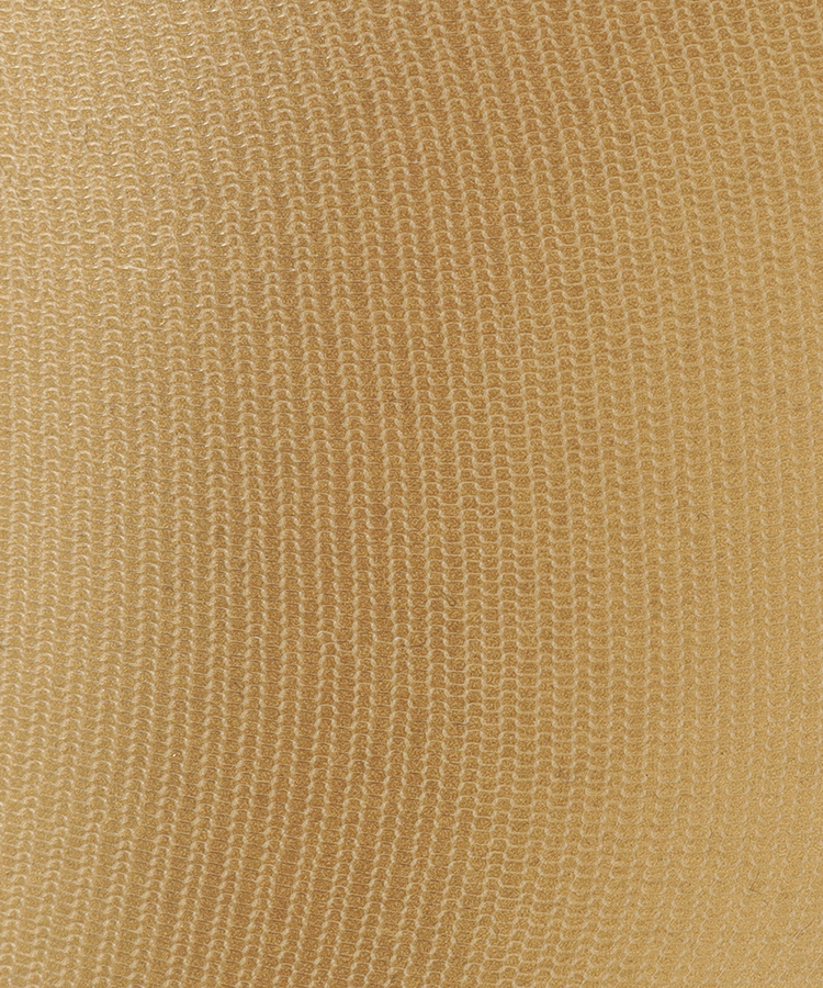ベージュ