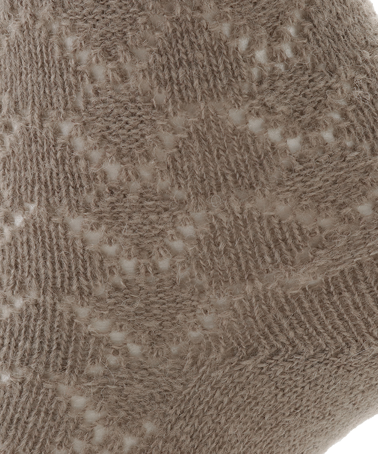 サンドベージュ