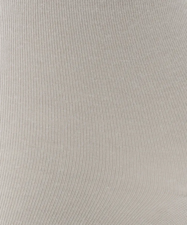 ライトグレー