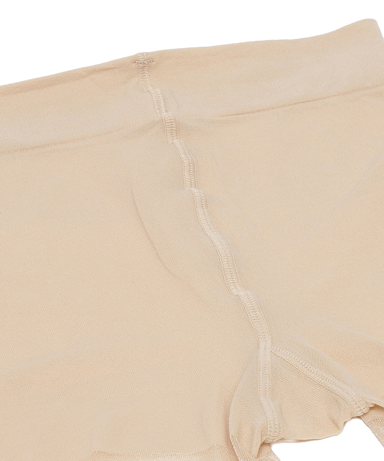 ライトベージュ