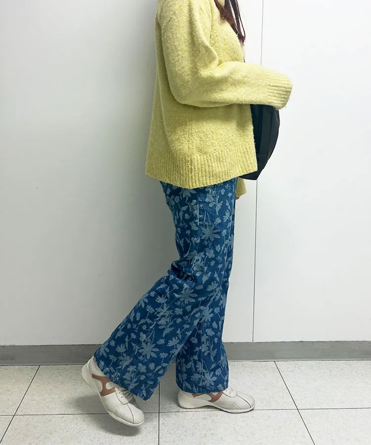 ブルー