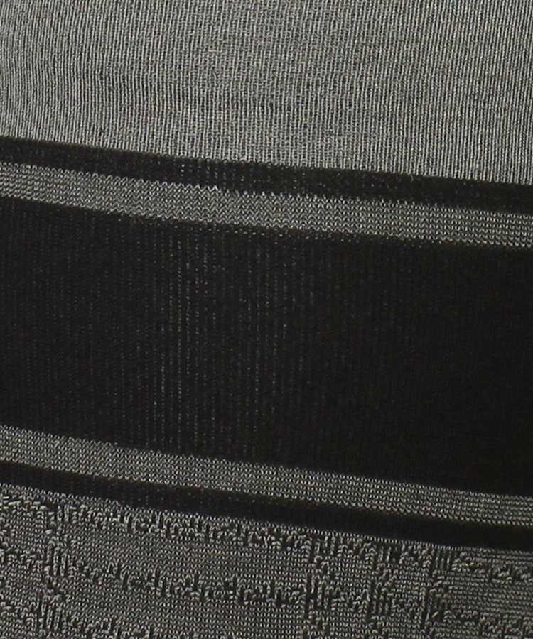 ミディアムグレー