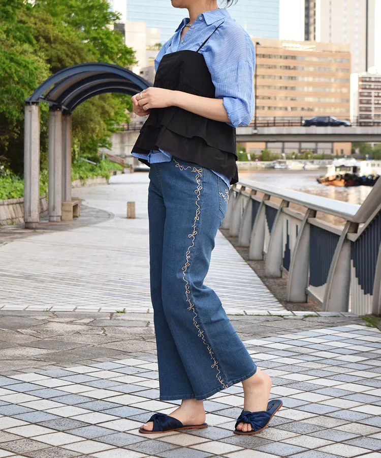 17℃ レディース パンツ デニムサイドリボン刺繍セミワイド｜靴下の岡本