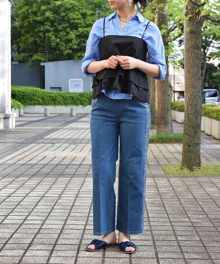 17℃ レディース パンツ デニムサイドリボン刺繍セミワイド｜靴下の岡本