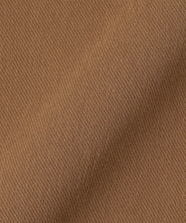 ライトブラウン